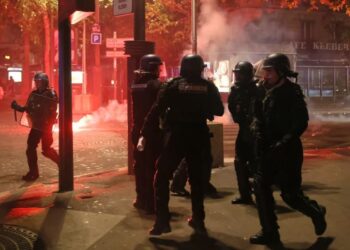 Cientos de detenidos en Francia tras fiesta del PSG