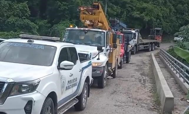 Paralizan este miércoles carretera Barahona-Pedernales por construcción puente la Mercedita