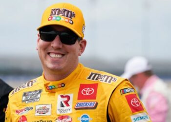 Kyle Busch murió después de que una neumonía grave derivó en sepsis, señala su familia