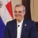 Solidaridad presidencial: Abinader dona 5.3 millones de su salario