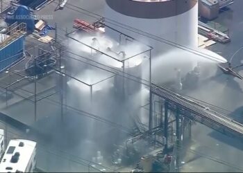 Evacuación masiva en California por fuga química