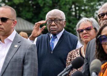 Frenan exigencia electoral de Trump en Carolina del Sur