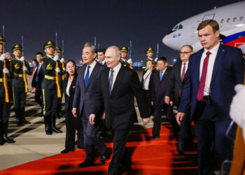 Vladímir Putin llega a Pekín