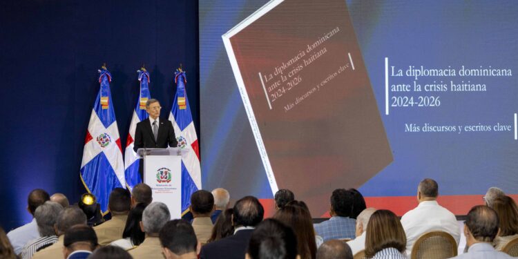 Canciller Roberto Álvarez : «No existe ni podrá existir una solución dominicana para Haití»