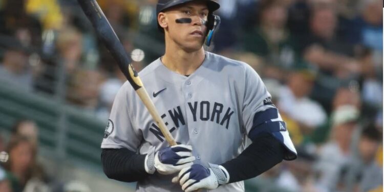 Aaron Judge fuera del juego de Yankees ante Guardianes por contusión ósea en hombro derecho