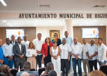 Impulsan transparencia y rendición de cuentas municipal en la región Este mediante el SICEEP