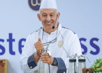 Chefs de Islas Baleares exponen pilares de la hospitalidad en Conferencia Magistral del INFOTEP
