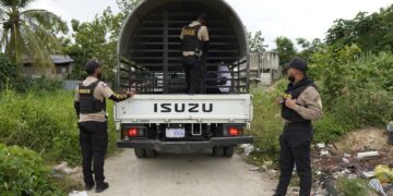 DNCD ocupa 7, 538 gramos de drogas, arrestan 27 personas en SDN