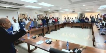 Danilo Medina juramenta decenas de dirigentes del municipio Hondo Valle, Elías Piña