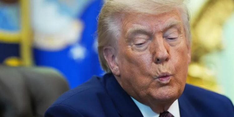 Aliados y críticos temen que Trump quede acorralado ante la falta de resolución en guerra con Irán