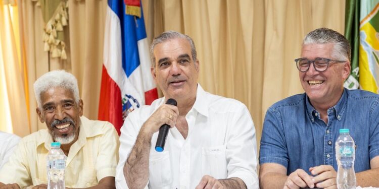 Asociación de Ganaderos reconoce presidente Abinader por su respaldo al desarrollo del sector en Duvergé