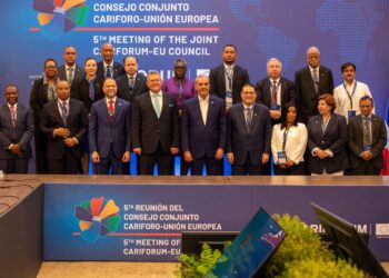 Abinader llama a fortalecer integración regional y a implementar más práctica del Acuerdo CARIFORO–Unión Europea