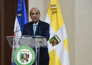 Julio César Castaños Guzmán