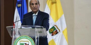 Julio César Castaños Guzmán