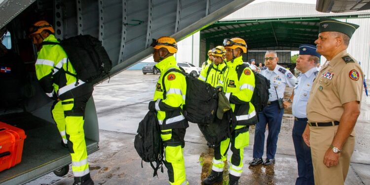 Despliegue militar de RD hacia Venezuela por ayuda humanitaria