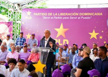 Danilo Medina estima reforma fiscal encarecerá costo de vida