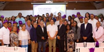 Victor Terrero: “Gonzalo Castillo recibe contundente respaldo del sector salud en Barahona”