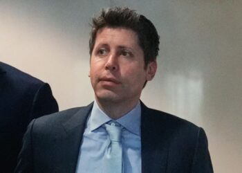 am Altman llega al Tribunal Federal de Distrito en Oakland, California, el 30 de abril de 2026. (AP Foto/Godofredo A. Vásquez, Archivo)