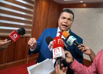 Tobías Crespo alerta que reforma fiscal afectará al sector tecnológico