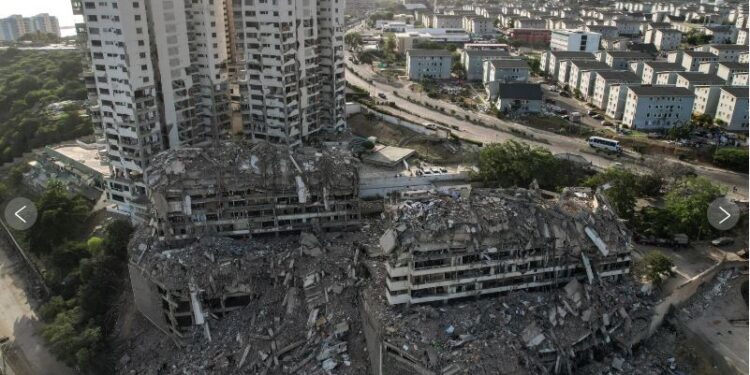 Aumenta desesperación en Venezuela; número de muertos por sismos sube a 1.430