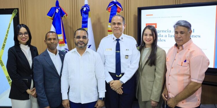 Policía e ITLA firman alianza para capacitar en tecnología