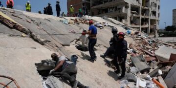 Nuevo balance: Sube a 1.719 la cifra de fallecidos por los terremotos