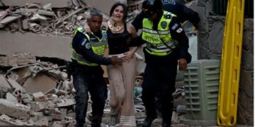 Terremotos sacuden costa central de Venezuela causando graves daños en Caracas