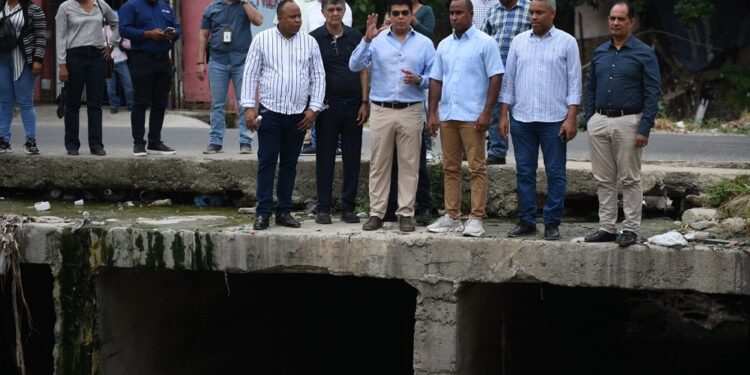 CAASD interviene redes de agua potable del Gran Santo Domingo