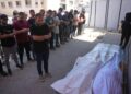 Mueren hermanos palestinos en ataque israelí con drones en campamento de tiendas en Gaza