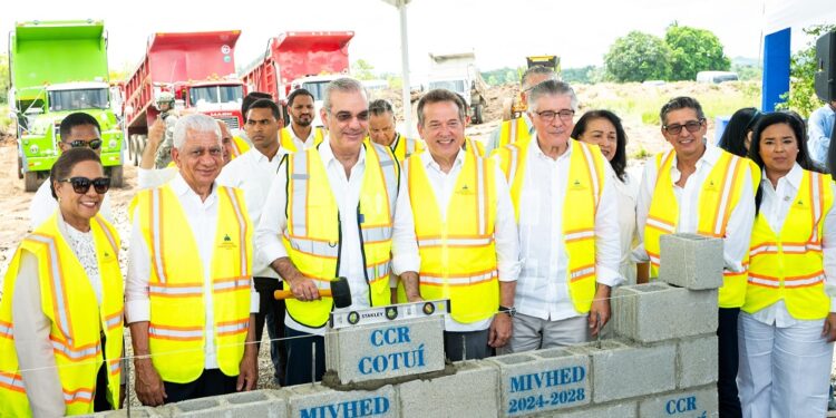Ricardo de los Santos destaca obras realiza el presidente Abinader en Sánchez Ramírez