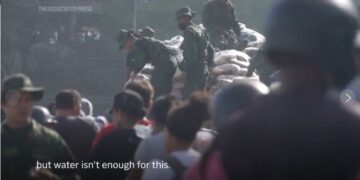 Búsqueda de supervivientes tras los terremotos en Venezuela