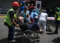 «Pagamos para ir a trabajar», así atienden los médicos en Venezuela a los heridos por los terremotos