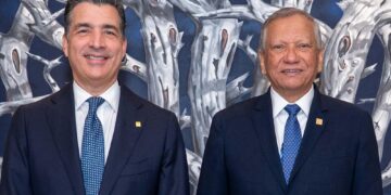 Banreservas y Banco Popular abordan retos y oportunidades del sistema financiero nacional