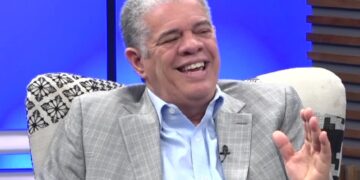 Carlos Amarante Baret: “Leonel y Yo fuimos víctimas de la crisis del PLD”