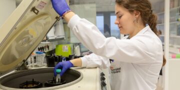 Grupo Lopesan impulsa investigación para personalizar tratamiento de mieloma múltiple