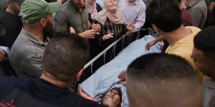 Norte de Cisjordania bajo confinamiento, choques sacuden aldeas e Israel despliega tropas en Nablus