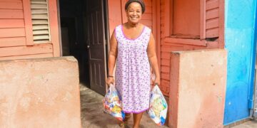 Gobierno mantiene apoyo directo a familias de bajos ingresos con entrega de alimentos