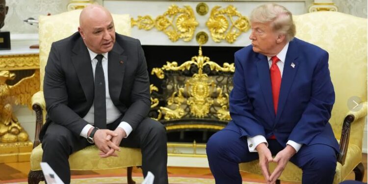 Trump anuncia posible reanudación de vuelos directos entre Estados Unidos y Líbano