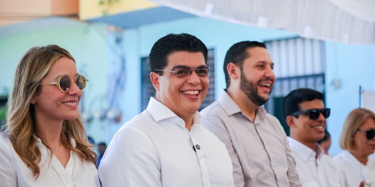 CAASD inicia sustitución completa del sistema sanitario de San Carlos
