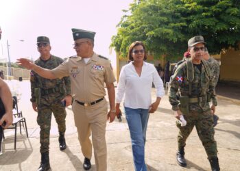 MIDE desarrolla amplio operativo médico y jornada cívico-social en Monte Plata