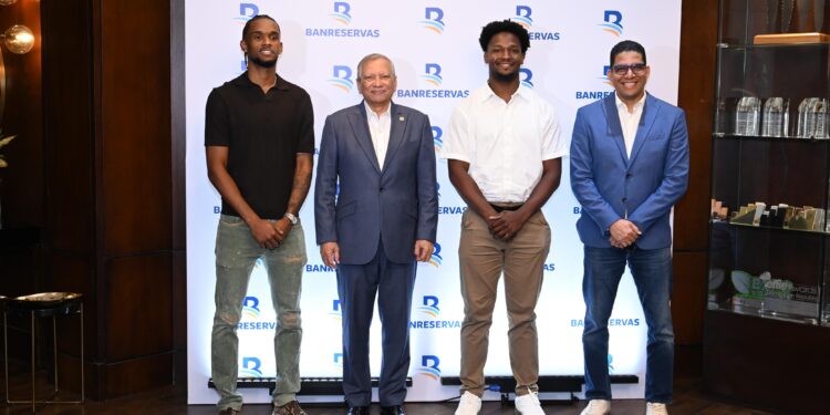 Banreservas incorpora a Jean Montero y Andrés Feliz como embajadores orgullo dominicano en Europa
