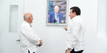 UNICARIBE dedica aula a Samuel L. Ferguson