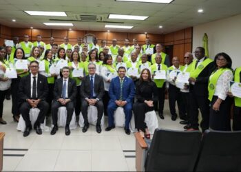 TSE gradúa 58 dirigentes de la FP que completaron «Diplomado sobre Justicia Electoral»