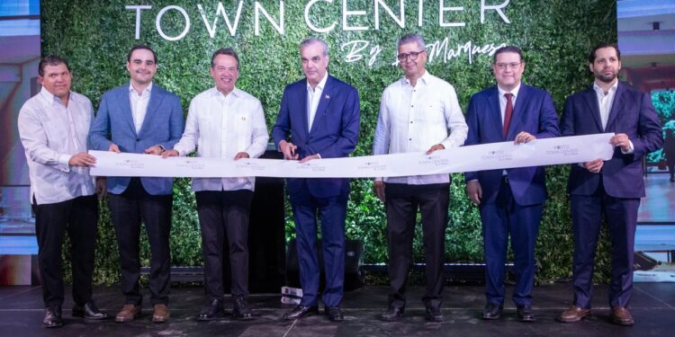 Presidente Abinader apertura centro comercial «Porto Town Center by La Marquesa» en Arroyo Hondo