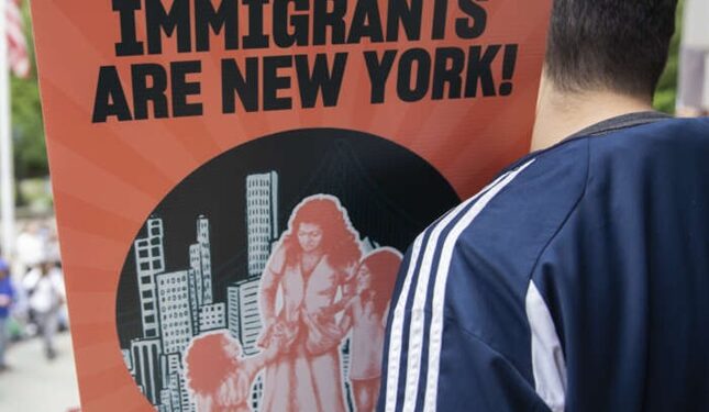 Estima en 15.8 millones inmigrantes indocumentados en EE. UU.; NYC con 920 mil