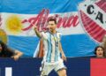 Lionel Messi celebra tras marcar un gol para Argentina en el partido contra Cabo Verde en los 16vos de final del Mundial, el viernes 3 de julio de 2026, en Miami Gardens, Florida. (AP Foto/Rebecca Blackwell)Rebecca Blackwell