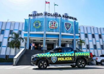 Investigan hallazgo de cuerpos sin vida de madre e hijo en apartamento el Distrito Nacional