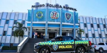 Investigan hallazgo de cuerpos sin vida de madre e hijo en apartamento el Distrito Nacional