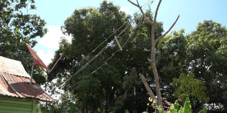 Edesur invertirá RD$421.4 millones en programa de modernización de redes eléctricas en Azua