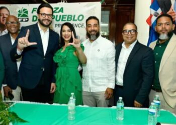 FP reafirma compromiso hacer presidente a Leonel Fernández